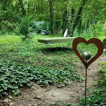 Szigetcsucs Lakokocsi-vissza A Termeszetbe A Duna Parton Kemp *